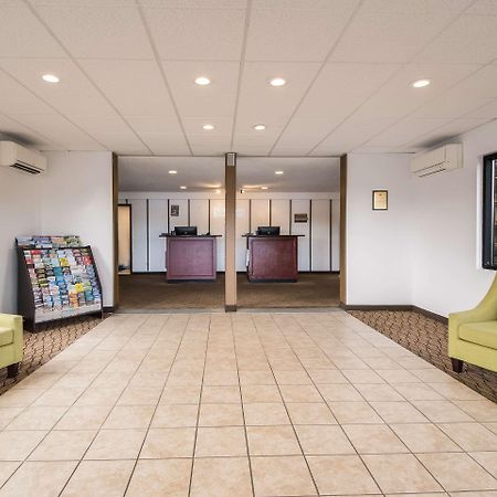 Rodeway Inn&Suites Portland - Jantzen Beach Exterior foto