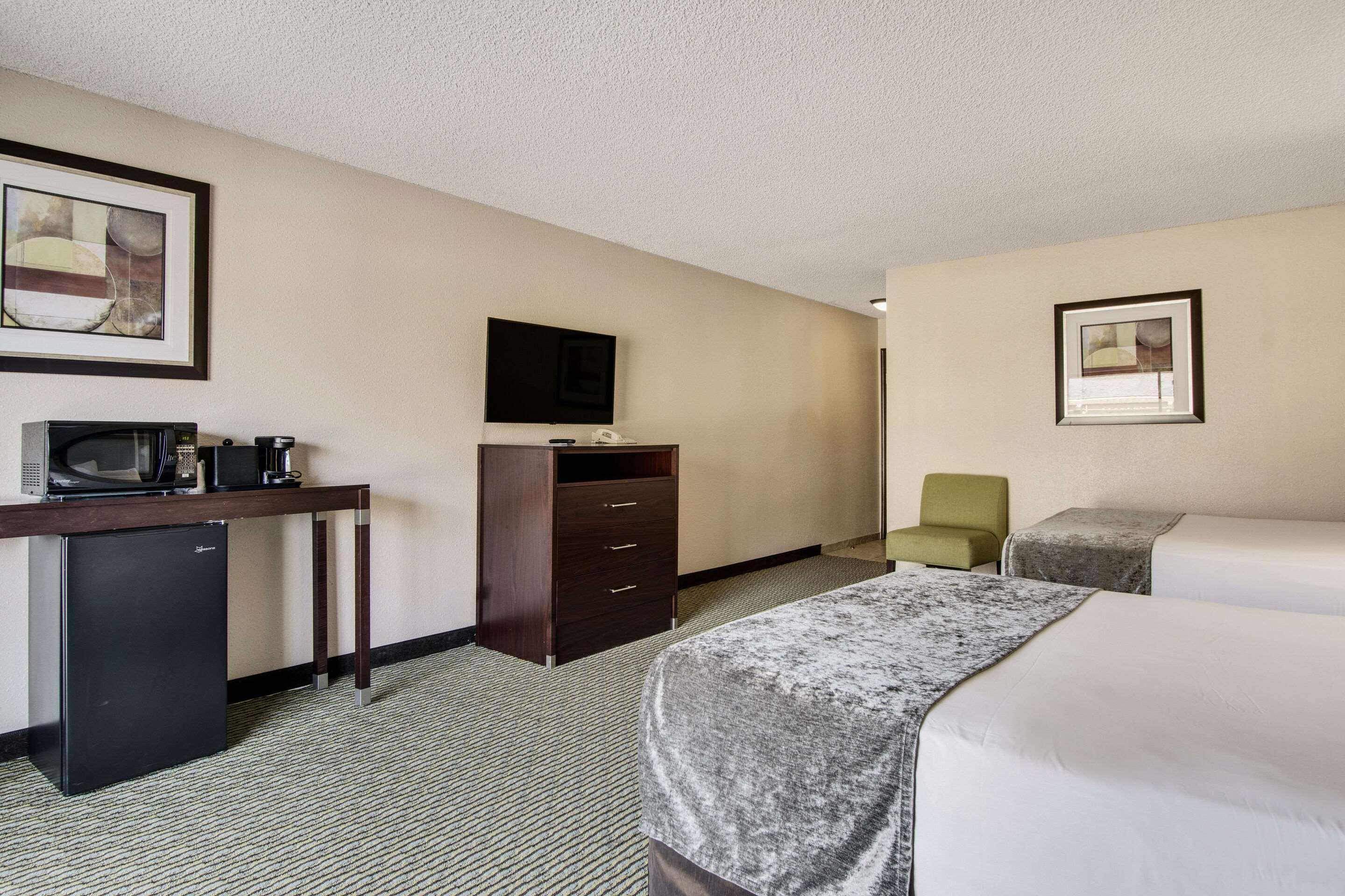 Rodeway Inn&Suites Portland - Jantzen Beach Exterior foto