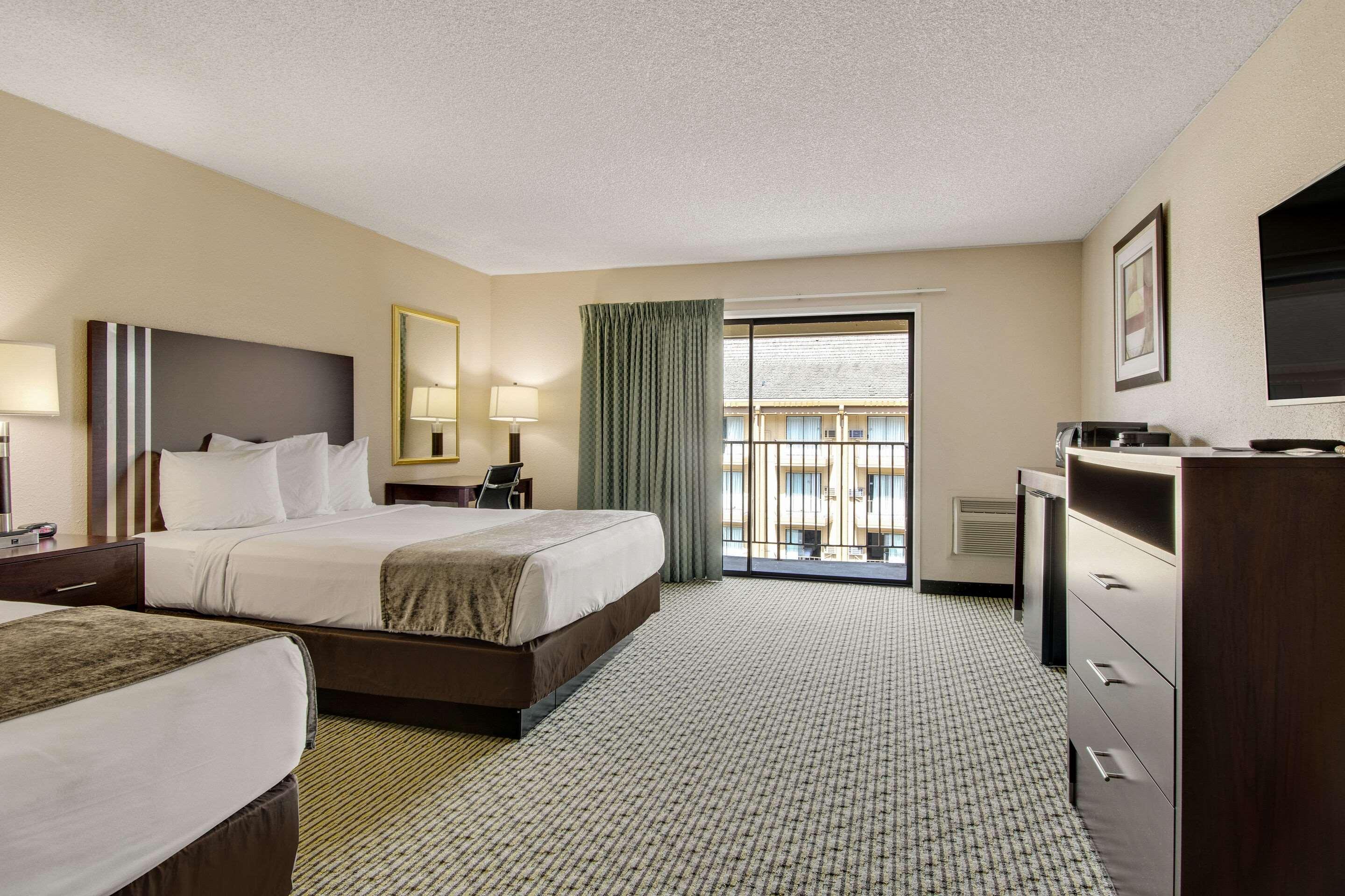 Rodeway Inn&Suites Portland - Jantzen Beach Exterior foto