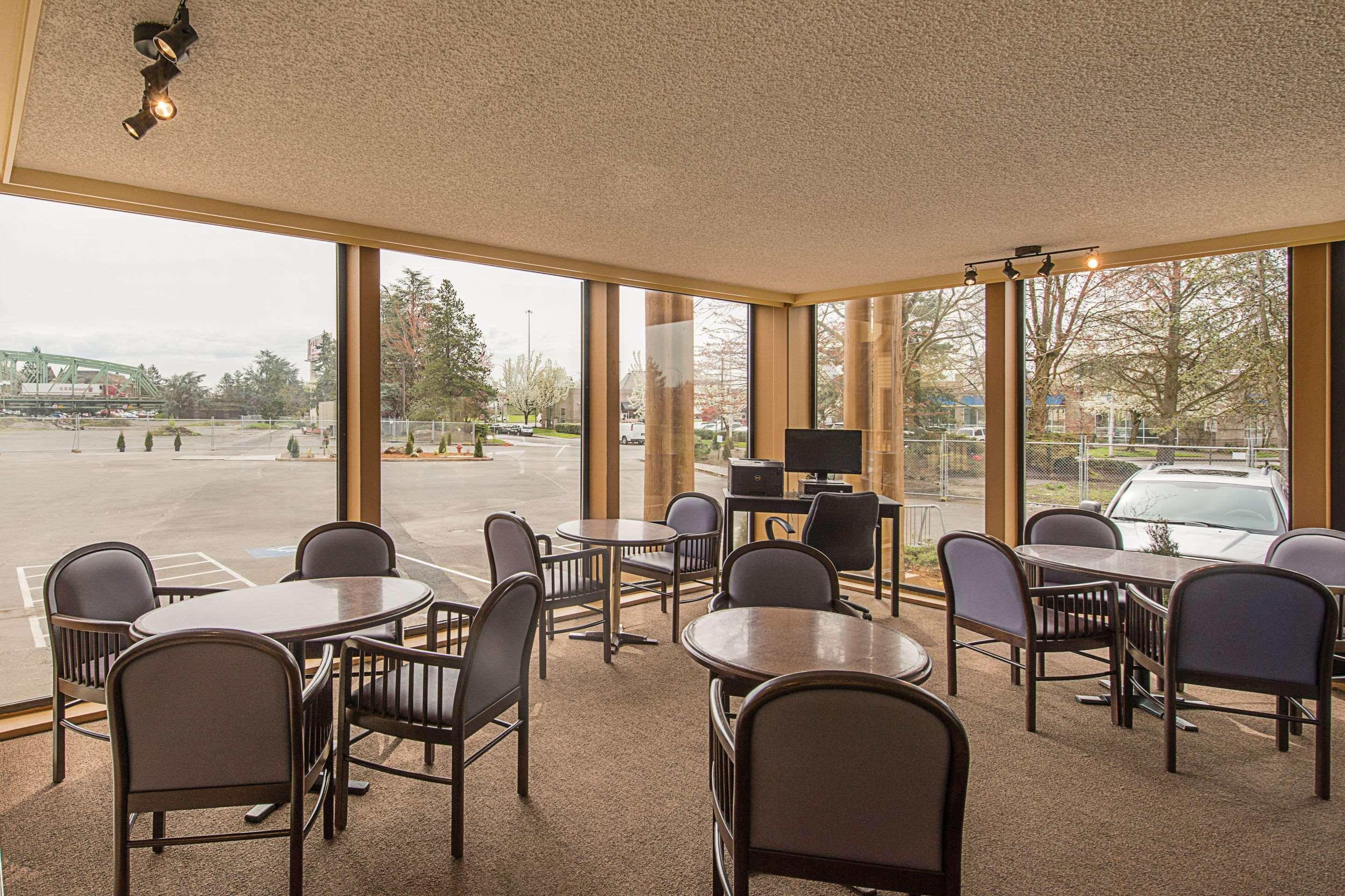 Rodeway Inn&Suites Portland - Jantzen Beach Exterior foto